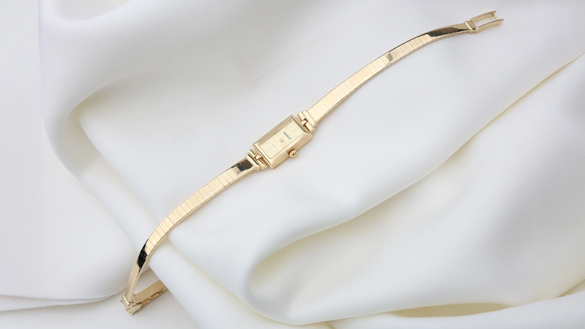 14 Ayar Altın Geneve Saat