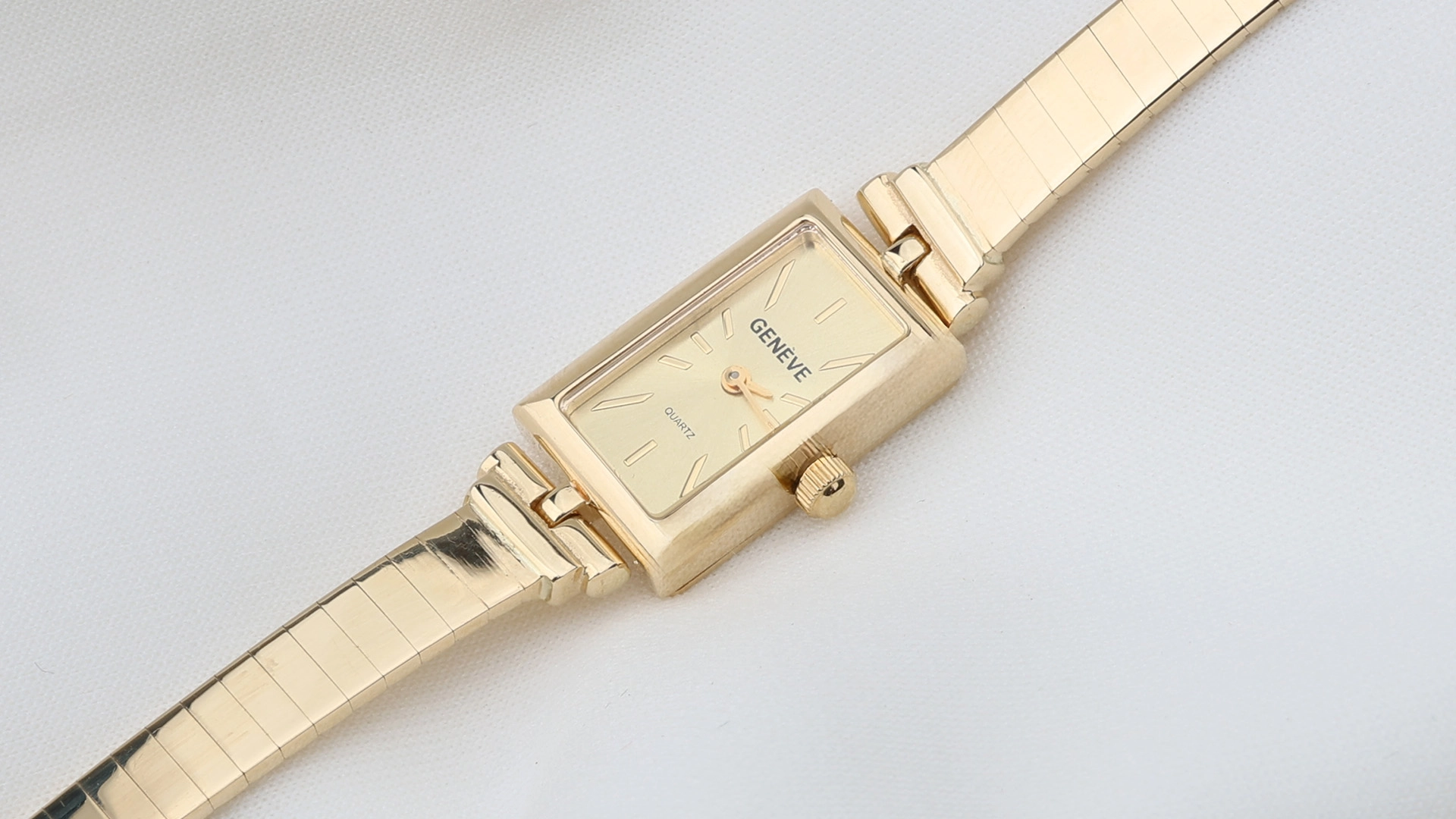 14 Ayar Altın Geneve Saat