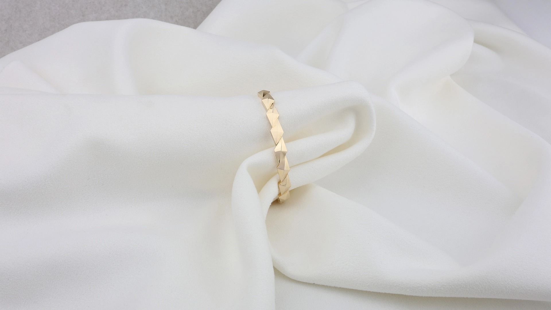 14 Ayar Fantezi Bilezik